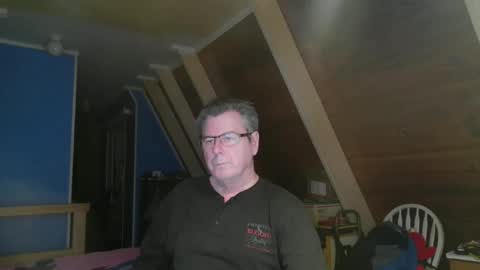 finderfiner online show from December 22, 10:44 am