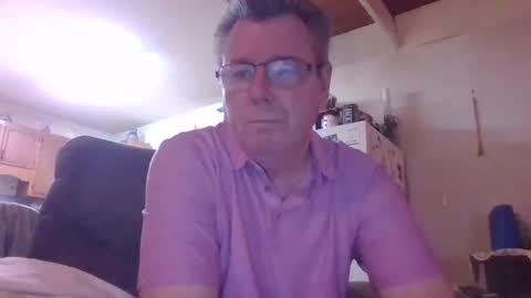 finderfiner online show from March 16, 4:26 am