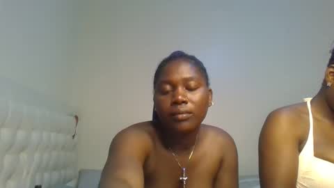 Snapshot of fine_melanie chatting on September 13, 12:07 pm melanie online show from September 13, 12:07 pm