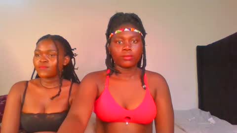 Snapshot of fine_melanie chatting on January 31, 7:08 pm melanie online show from January 31, 7:08 pm