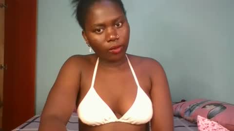 Snapshot of fine_melanie chatting on February 22, 6:41 pm melanie online show from February 22, 6:41 pm