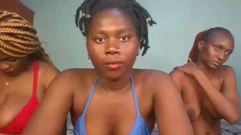 Snapshot of fine_melanie chatting on February 15, 6:44 pm melanie online show from February 15, 6:44 pm