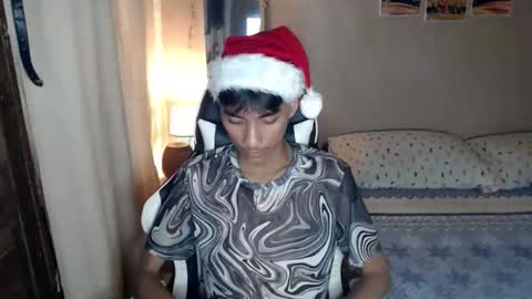 fineboii_rey18 online show from December 2, 12:36 pm