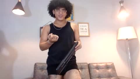 fire_boy69 online show from November 18, 3:59 pm