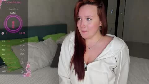 fire_emily online show from March 29, 1:51 am