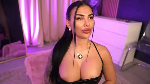 Fires Bomb 777 online show from February 22, 7:23 am