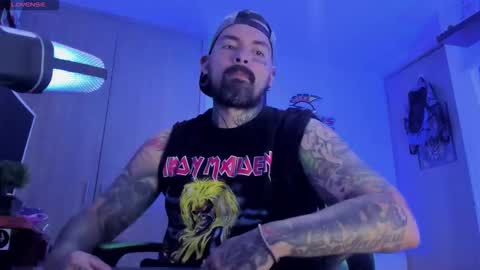 Snapshot of fisherrman666 chatting on September 24, 1:56 am fisherrman666 online show from September 24, 1:56 am