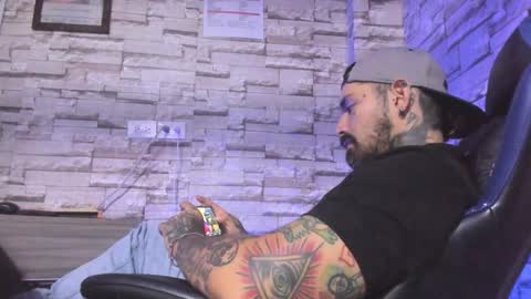 Snapshot of fisherrman666 chatting on September 23, 12:37 am fisherrman666 online show from September 23, 12:37 am