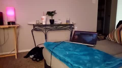 fit_sxy_siouxsie online show from October 16, 6:35 am