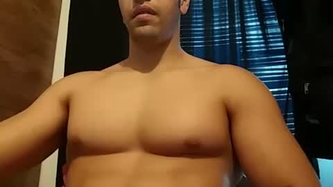 fitchestabs_69 online show from February 23, 9:48 pm