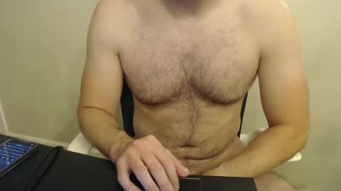 fithubby80 online show from November 27, 3:25 am