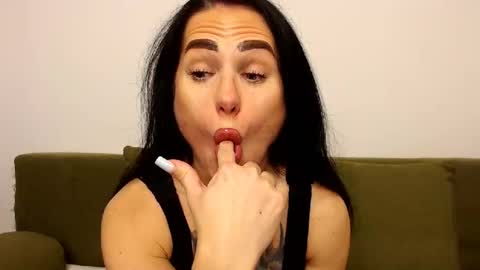 Fitness Goddess online show from January 11, 6:01 pm