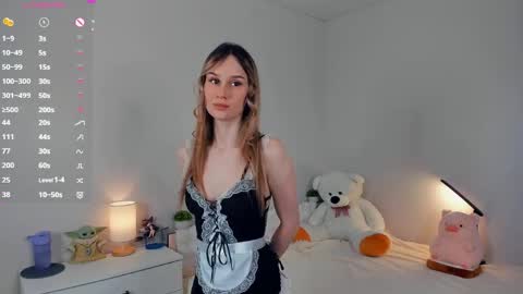 Kira online show from April 21, 2:37 am