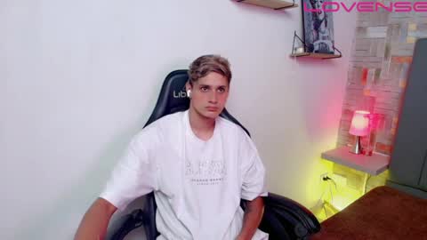 Flaquito online show from April 4, 9:11 pm