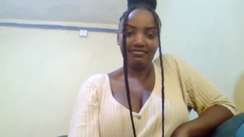 flirtymimie online show from November 10, 11:35 am