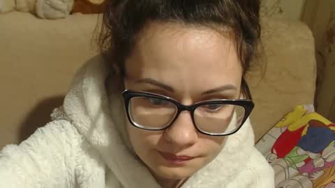 say meow and send tip  online show from March 2, 10:59 pm