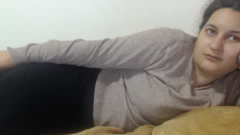 flowerlauren69 online show from January 13, 8:26 am