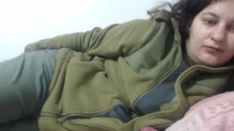 flowerlauren69 online show from February 14, 7:28 am