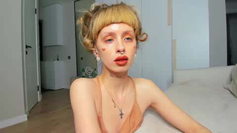 Flower online show from March 22, 5:28 pm