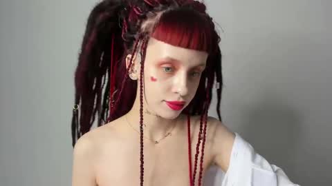 Flower online show from February 22, 9:15 pm