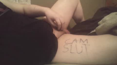 flufferbutt2 online show from April 2, 2:08 am