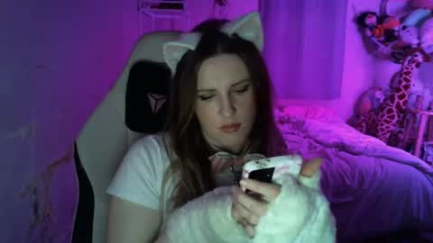 Flux online show from April 22, 1:29 pm