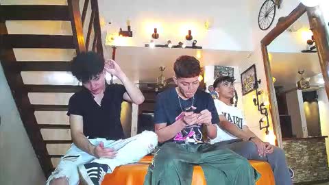 Snapshot of flyckers chatting on September 12, 8:11 pm flyckers online show from September 12, 8:11 pm