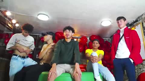 Snapshot of flyckers chatting on March 11, 9:26 pm flyckers online show from March 11, 9:26 pm