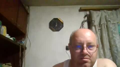 Snapshot of fm_group_nederland chatting on September 27, 3:54 pm VIP Magnolia online show from September 27, 3:54 pm