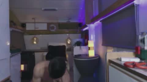 independent model online show from December 1, 7:23 pm