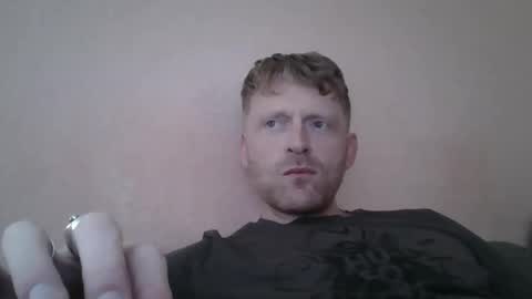 Snapshot of forgotten_lover chatting on September 22, 7:56 am forgotten_lover online show from September 22, 7:56 am