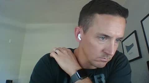 Forthie4 online show from October 1, 2:49 pm