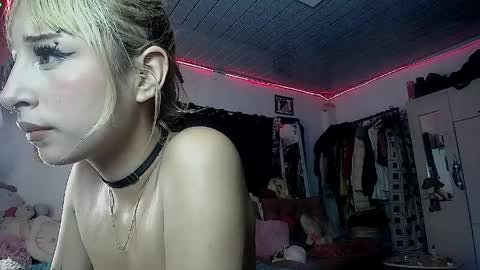 foxbunny_xd online show from June 5, 1:23 am