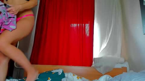 Foxy online show from September 22, 12:59 am