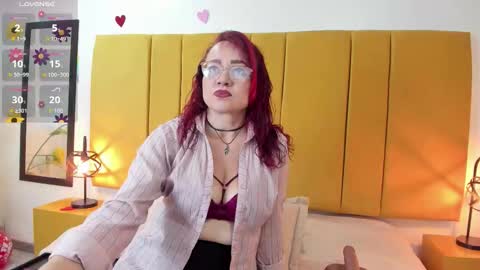 Foxy miilf online show from February 25, 2:31 pm