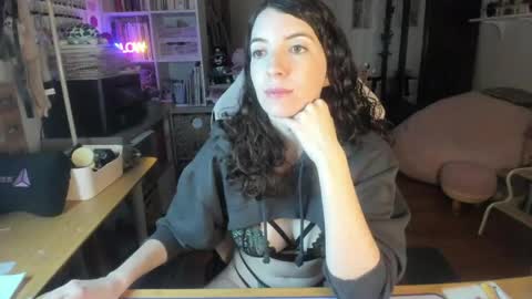 Foxy online show from April 14, 8:45 pm