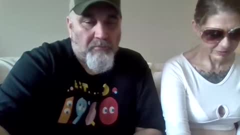 foxyfang online show from January 27, 2:35 pm