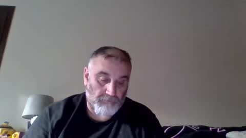 foxyfang online show from October 24, 9:15 pm