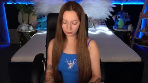 Maya online show from October 24, 1:56 pm