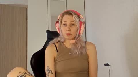 Kate online show from November 9, 8:07 am