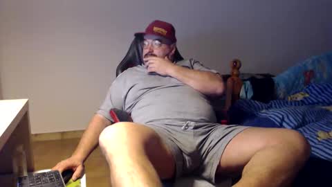 Fraboys online show from February 20, 6:26 am