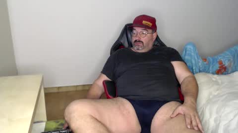 Fraboys online show from December 23, 7:14 am