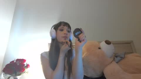 Angel online show from April 11, 5:39 pm