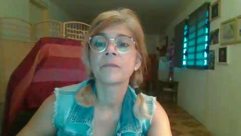 francelune online show from January 8, 2:34 pm