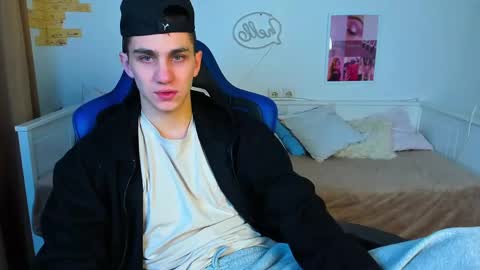 Frank online show from February 15, 5:09 am