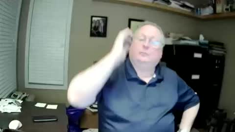 Snapshot of frankie6207 chatting on October 12, 6:39 am frankie6207 online show from October 12, 6:39 am