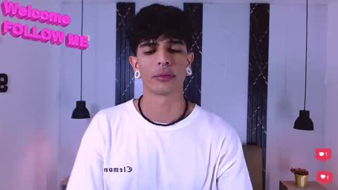 Franvill trato online show from October 17, 7:29 pm