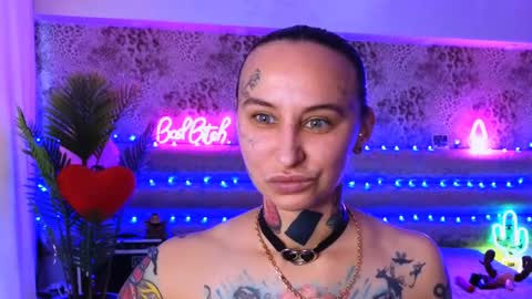 Freak online show from March 10, 10:07 am