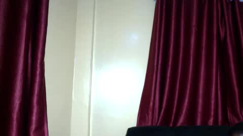 Lyne online show from April 16, 11:18 pm