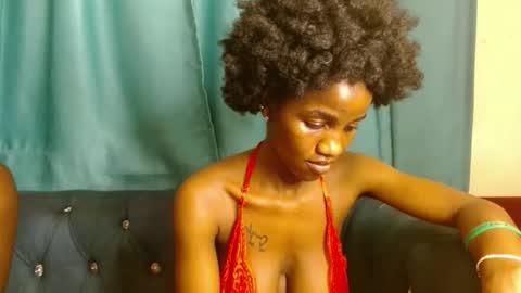 shamika online show from October 25, 8:20 pm